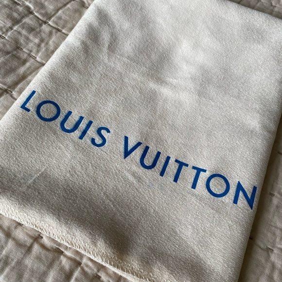 LOUIS VUITTON // dust bag - Picture 2 of 10